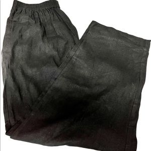 Women’s country wear collection. large linen blend elastic waist & side pockets.